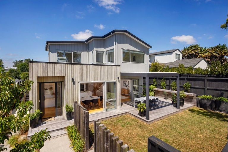 Photo of property in 81 Whitehaven Road, Glendowie, Auckland, 1071