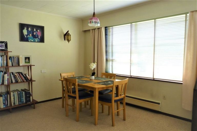 Photo of property in 7/412 Avenue Road West, Hastings, 4122