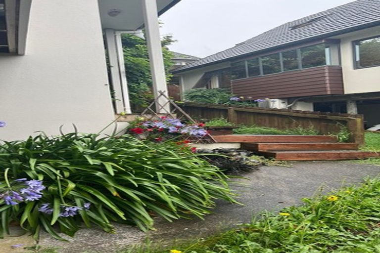 Photo of property in 6/96 William Bayes Place, Red Beach, 0932