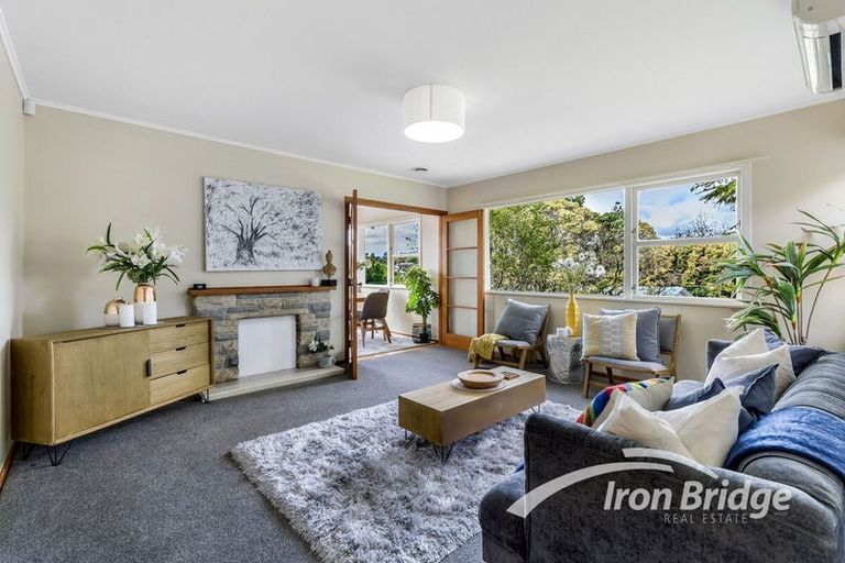 Photo of property in 39 Lynden Avenue, Hillcrest, Auckland, 0627