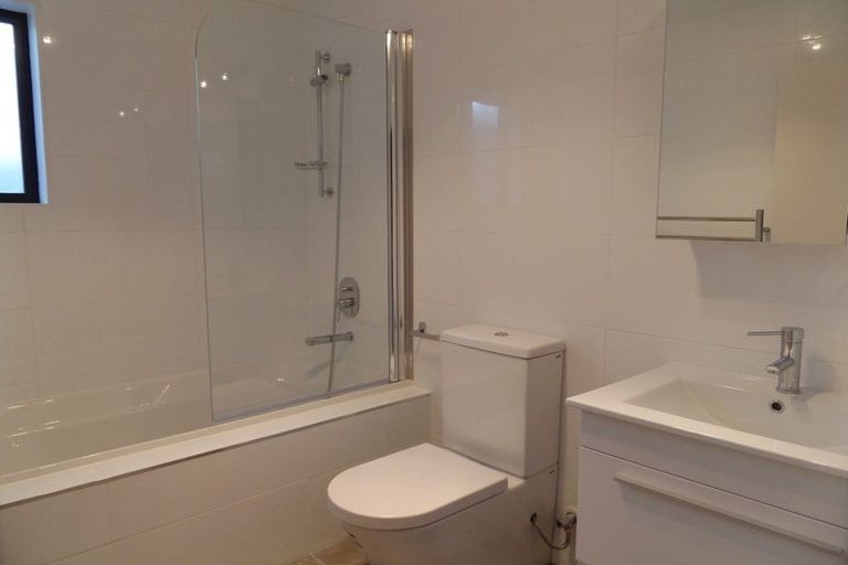 Photo of property in 15/10 Silver Moon Road, Albany Heights, Auckland, 0632