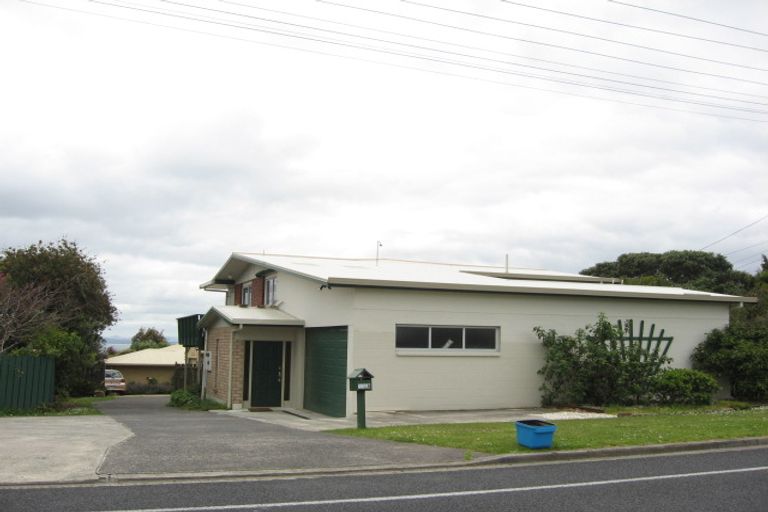 Property details for 1358 Whangaparaoa Road, Army Bay, Whangaparaoa, 0930