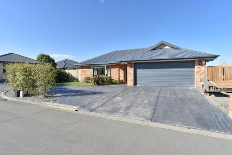 Photo of property in 92 Charles Street, Rangiora, 7400