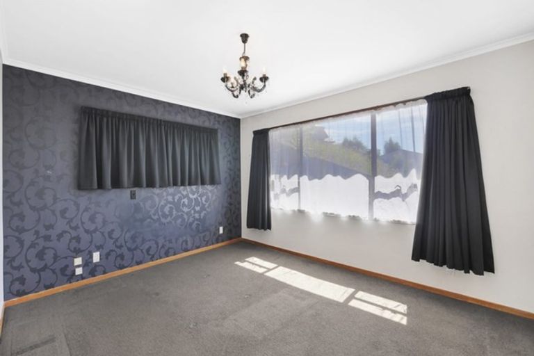 Photo of property in 31 Flinders Road, Heathcote Valley, Christchurch, 8022