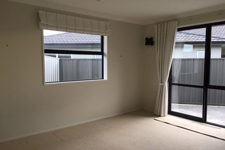 Photo of property in 12 Pukaki Place, Poraiti, Napier, 4112