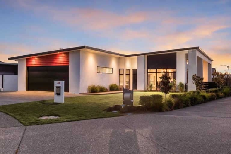 Photo of property in 23 Selliera Place, Papamoa Beach, Papamoa, 3118