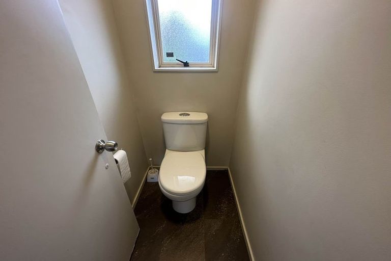 Photo of property in 1 Commodore Avenue, Flagstaff, Hamilton, 3210