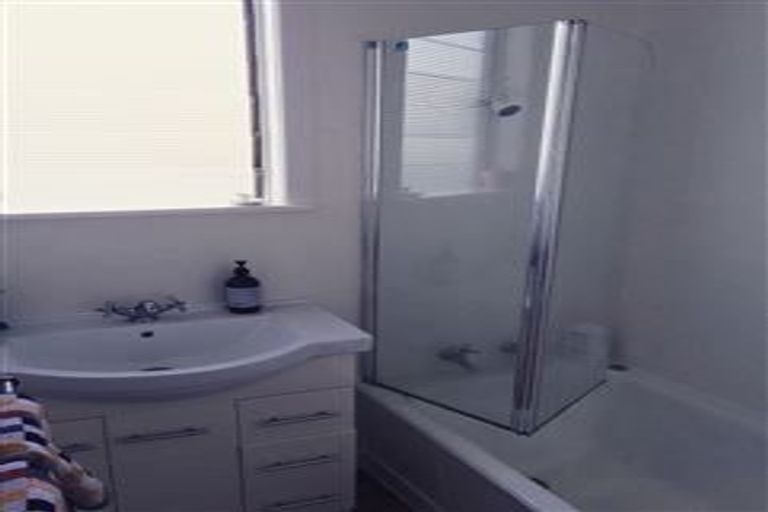 Photo of property in 1/34 Bracken Avenue, Takapuna, Auckland, 0622