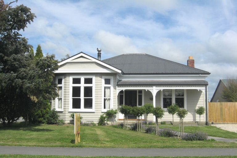 Photo of property in 181 High Street, Oxford, 7430