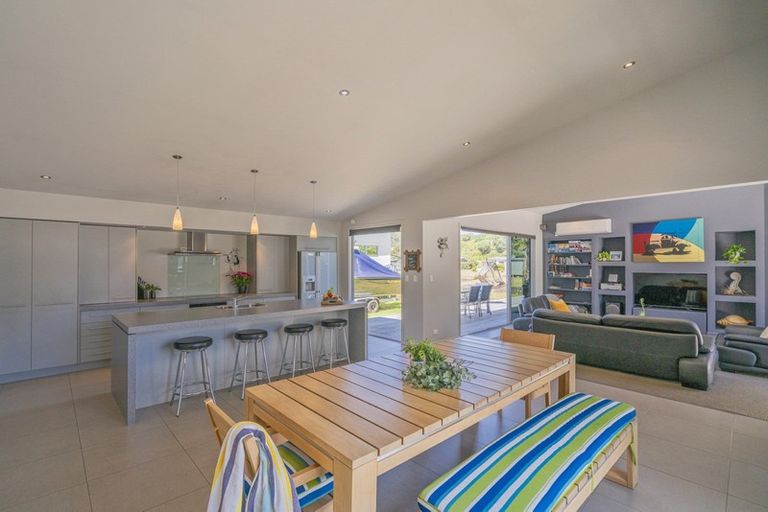 Photo of property in 11 Scott Drive, Cooks Beach, Whitianga, 3591
