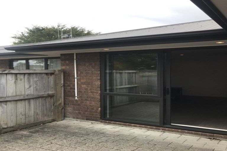 Photo of property in 2/20 Greensboro Street, Hamilton East, Hamilton, 3216