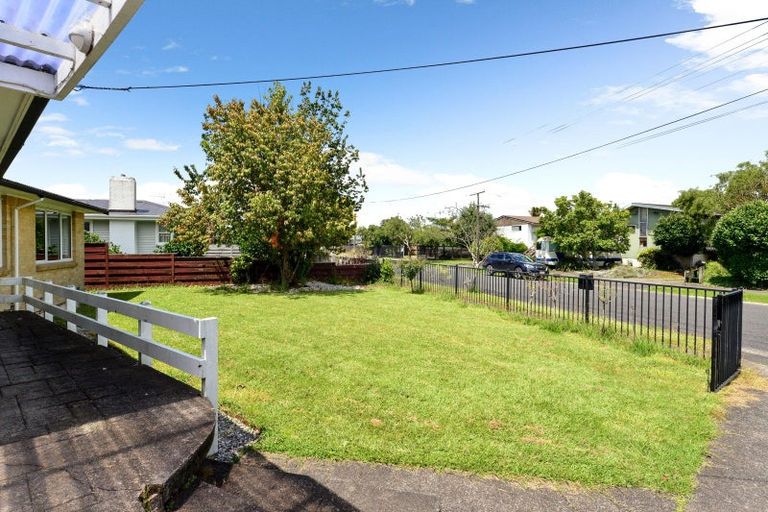 Photo of property in 12 Paulette Place, Queenwood, Hamilton, 3210