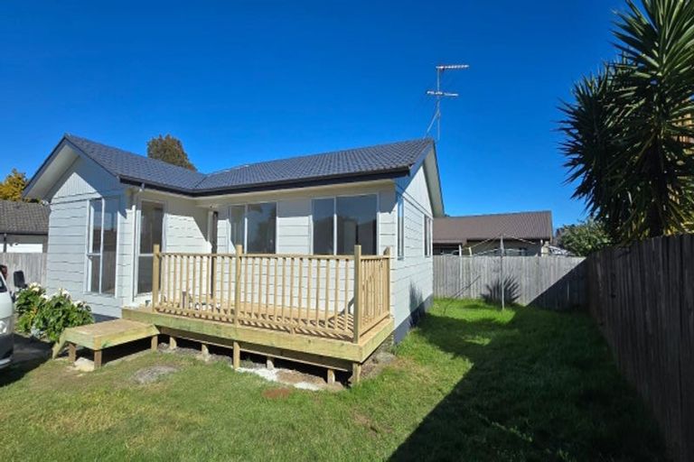 Photo of property in 21 Benton Place, Manurewa, Auckland, 2102