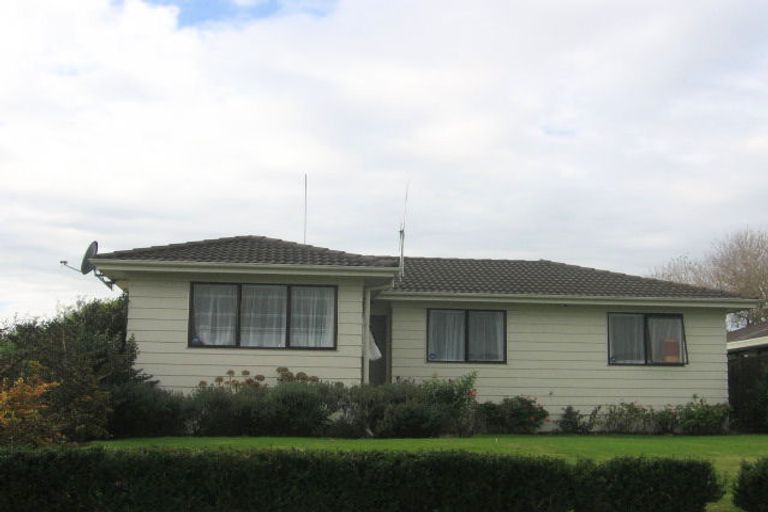 Photo of property in 4 Cedar Grove, Highbury, Palmerston North, 4412