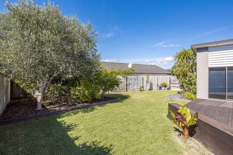 Photo of property in 69 Kotuku Drive, Paraparaumu Beach, Paraparaumu, 5032
