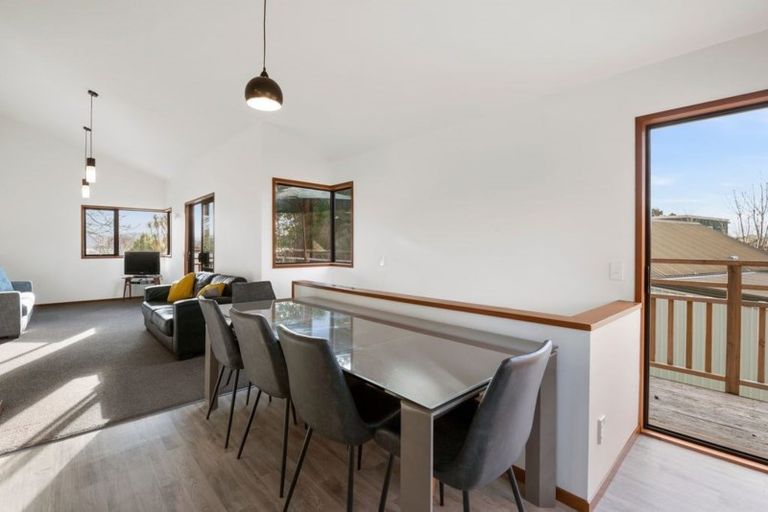 Photo of property in 2/11 Kereru Street, Two Mile Bay, Taupo, 3330