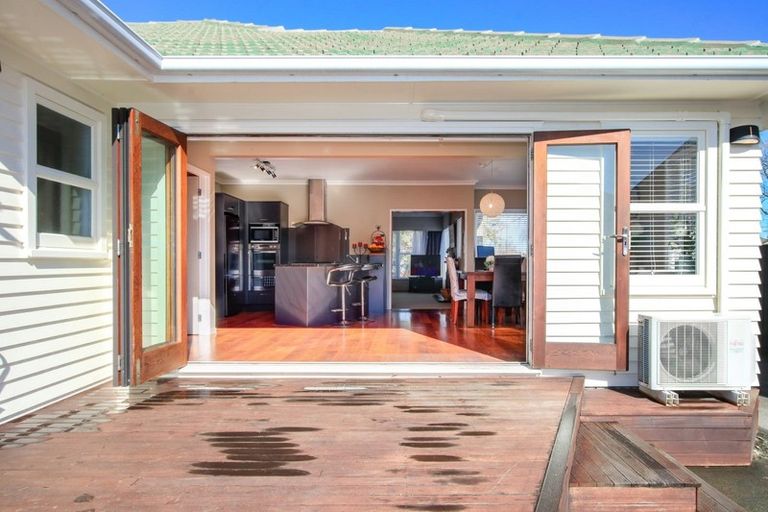 Photo of property in 4 Morgan Avenue, Marewa, Napier, 4110