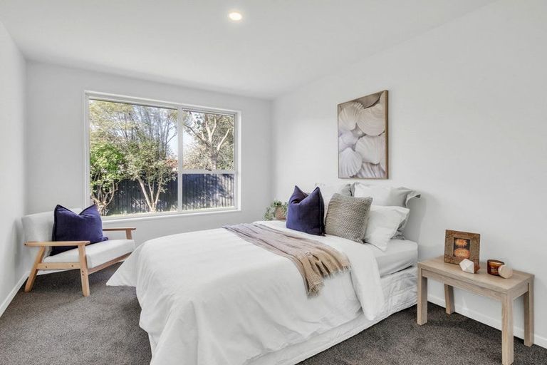 Photo of property in 2/3 Sequoia Place, Parklands, Christchurch, 8083