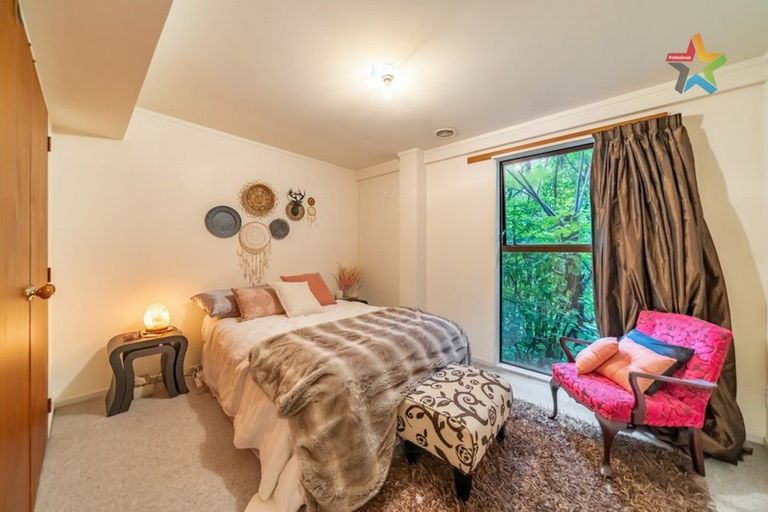 Photo of property in 106a Kamahi Street, Stokes Valley, Lower Hutt, 5019