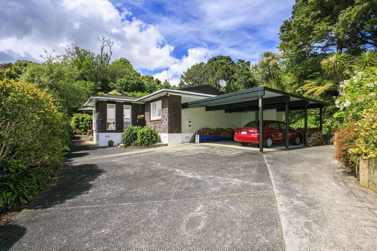 Photo of property in 60 Stapleford Crescent, Browns Bay, Auckland, 0630