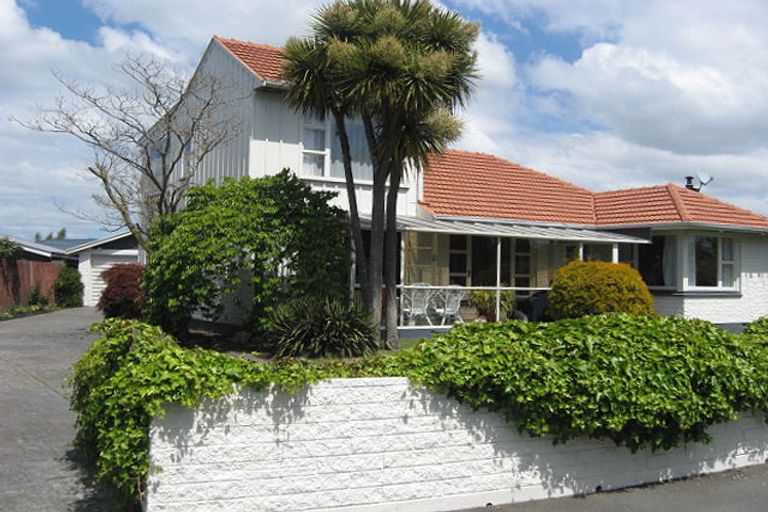 Photo of property in 17 Glenmore Avenue, Casebrook, Christchurch, 8051