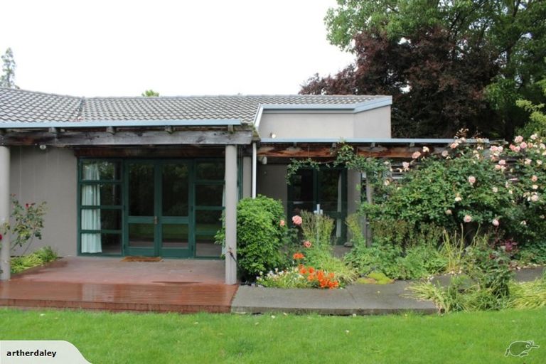 Photo of property in 16 Brookford Place, Westmorland, Christchurch, 8025