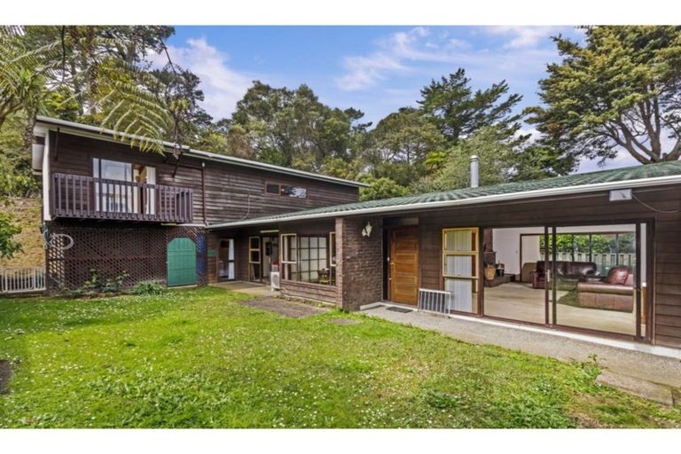 Photo of property in 789a Beach Road, Browns Bay, Auckland, 0630