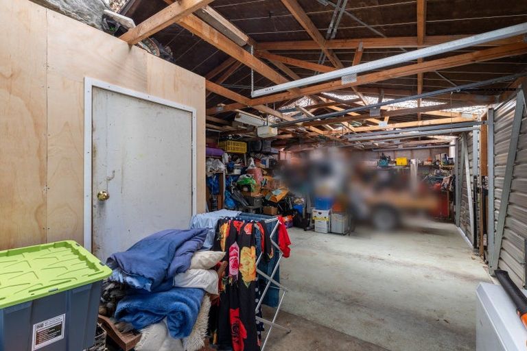 Photo of property in 32 Cuba Street, Marton, 4710