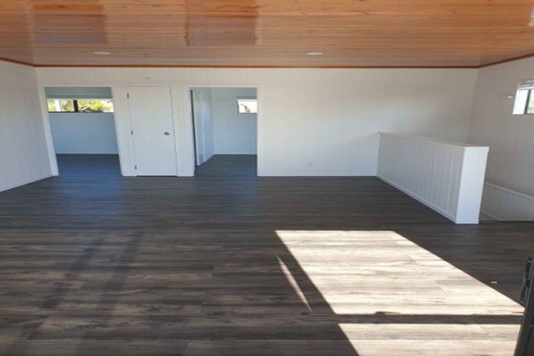 Photo of property in 174 Howard Road, Orere Point, 2585