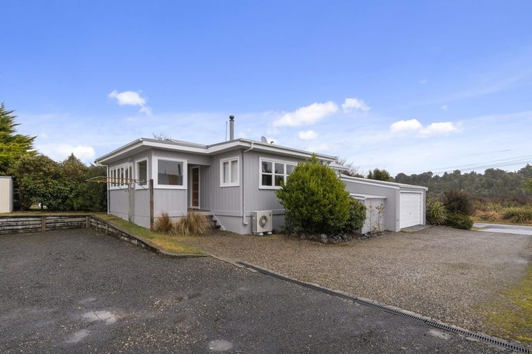 Photo of property in 12 Ward Street, National Park, Owhango, 3989