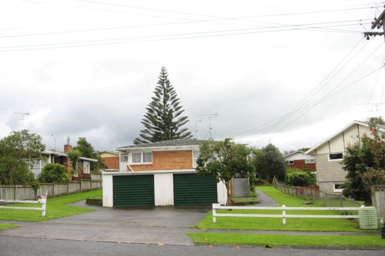 Photo of property in 1/34 Portadown Avenue, Pakuranga Heights, Auckland, 2010