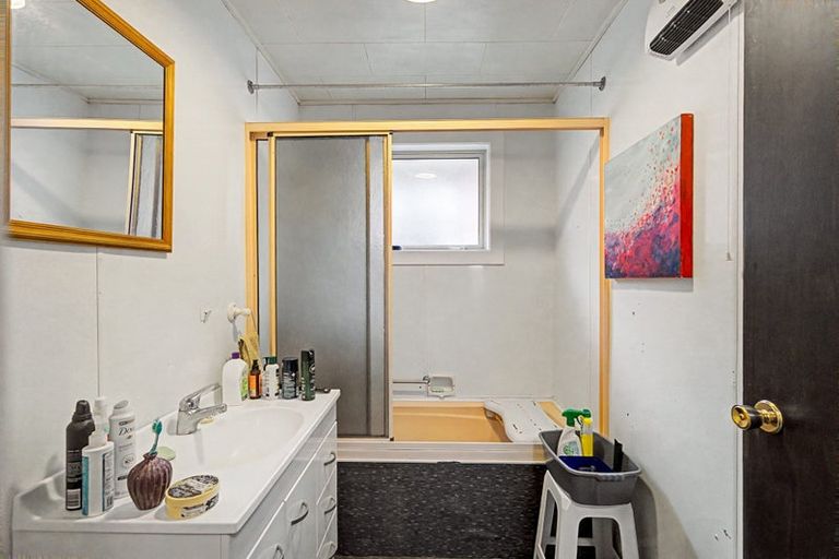 Photo of property in 85-87 Centre Street, Heidelberg, Invercargill, 9812