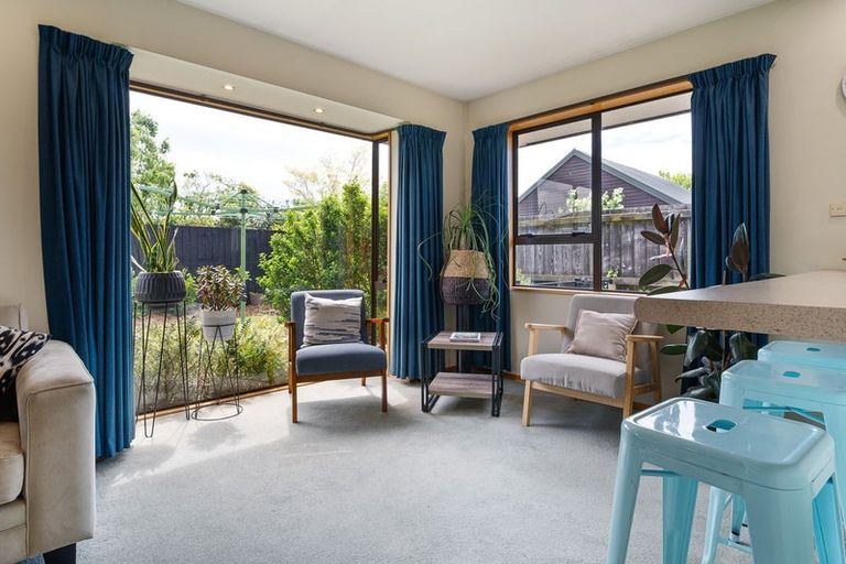 Photo of property in 10 Kingsbury Avenue, Rangiora, 7400