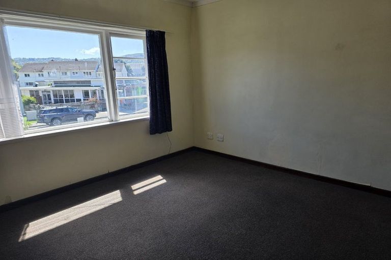 Photo of property in 44-46 Collingwood Street, Waterloo, Lower Hutt, 5011