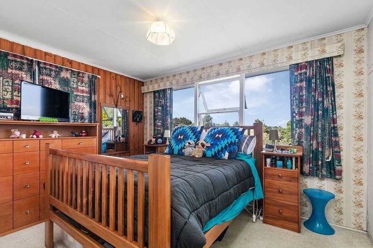 Photo of property in 3 Park Road, Glenfield, Auckland, 0629