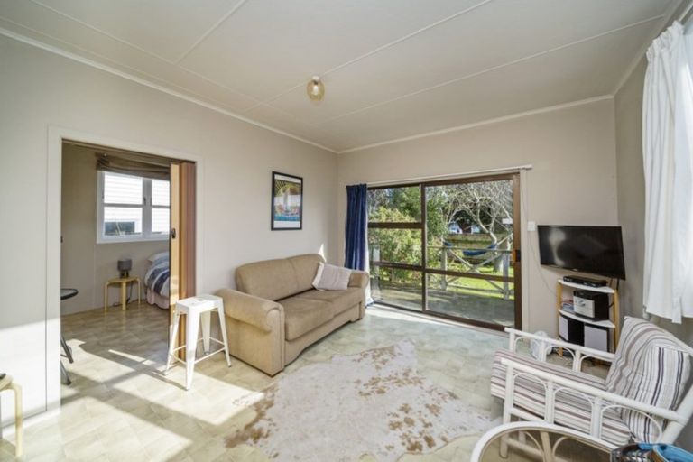 Photo of property in 11 Kepa Street, Ohawe, Hawera, 4671