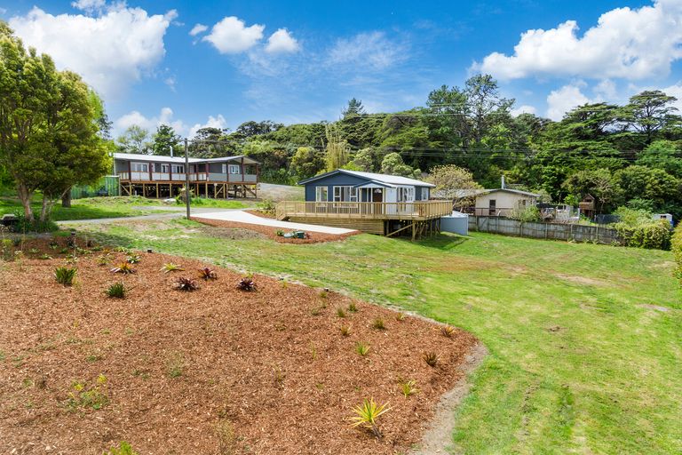 Photo of property in 112a Ti Point Road, Ti Point, Leigh, 0985