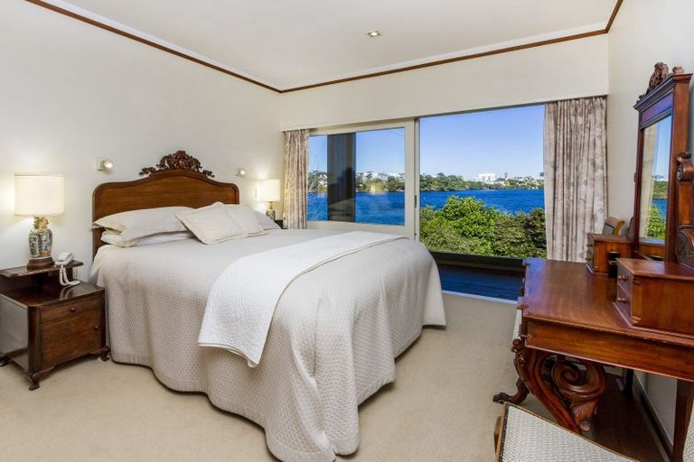 Photo of property in 47 Sylvan Park Avenue, Milford, Auckland, 0620