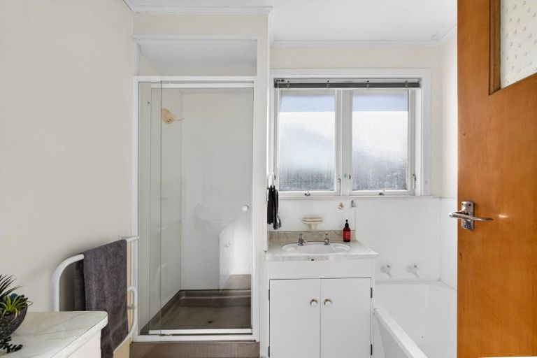 Photo of property in 7 Windsor Terrace, Taradale, Napier, 4112