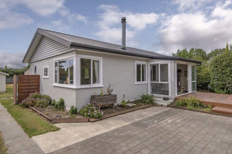 Photo of property in 7 Russell Street, Darfield, 7510