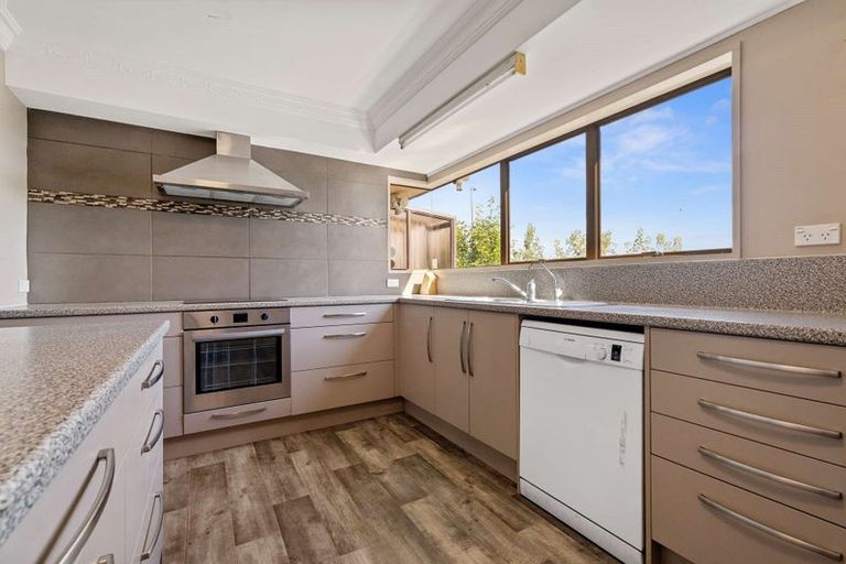 Photo of property in 21 Victory Street, Welcome Bay, Tauranga, 3112