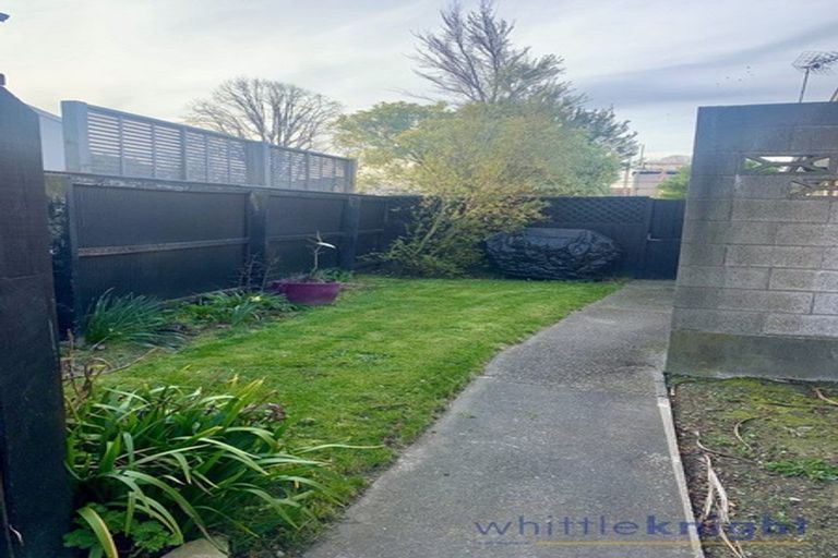 Photo of property in 112a Totara Street, Riccarton, Christchurch, 8041