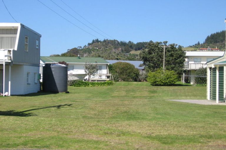 Photo of property in 130 Captain Cook Road, Cooks Beach, Whitianga, 3591