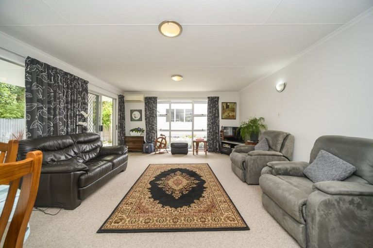 Photo of property in 4a Cedar Crescent, Feilding, 4702