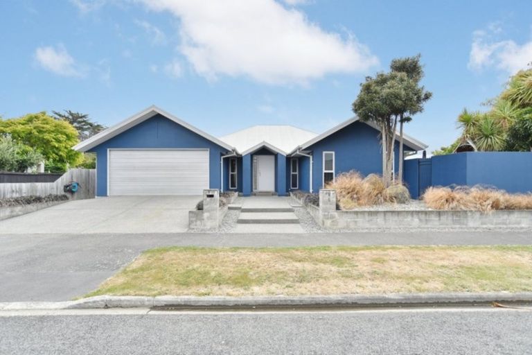 Photo of property in 105 Kotuku Crescent, Woolston, Christchurch, 8023
