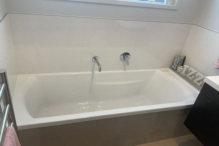 Photo of property in 38 Astrid Lane, Wellsford, 0900