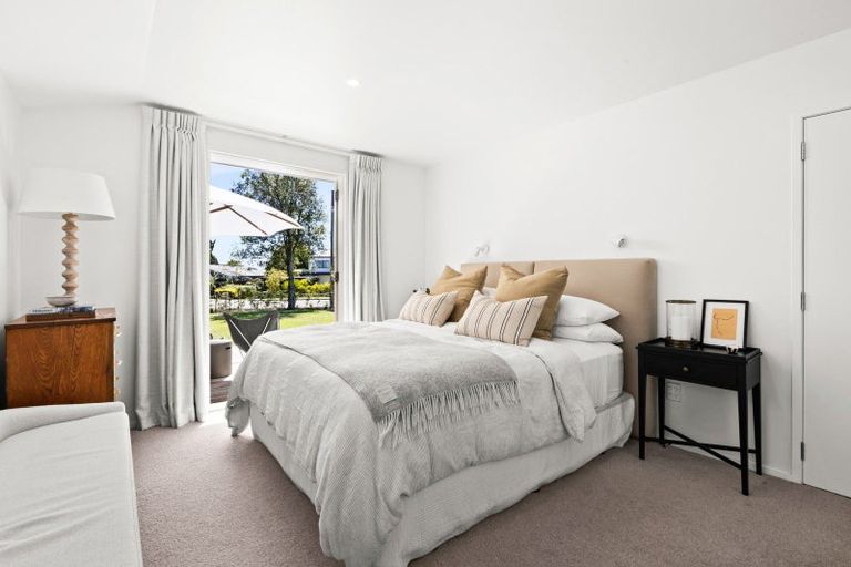Photo of property in 23 Saint Hill Lane, Havelock North, 4130