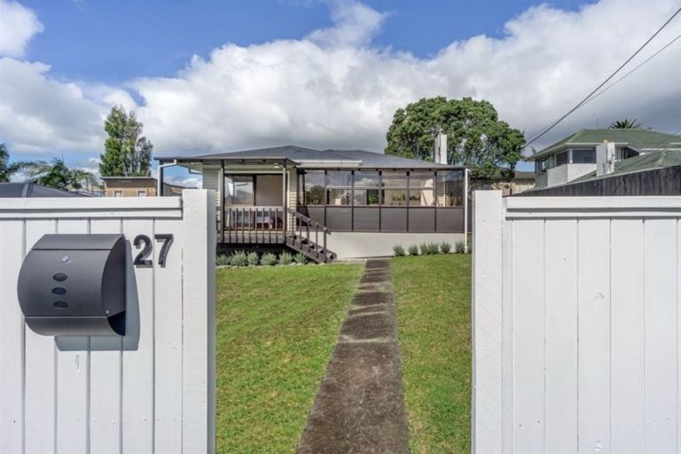 Photo of property in 27 Waipa Street, Birkenhead, Auckland, 0626