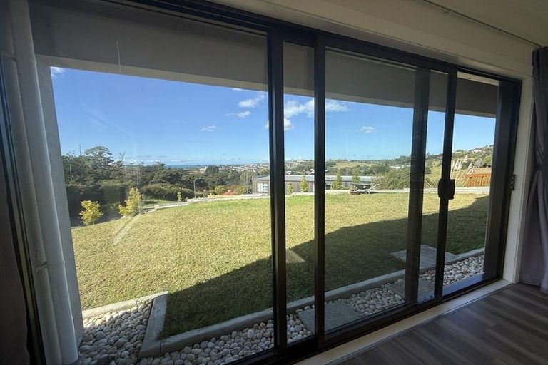 Photo of property in 80a Vaughans Road, Long Bay, Albany, 0792