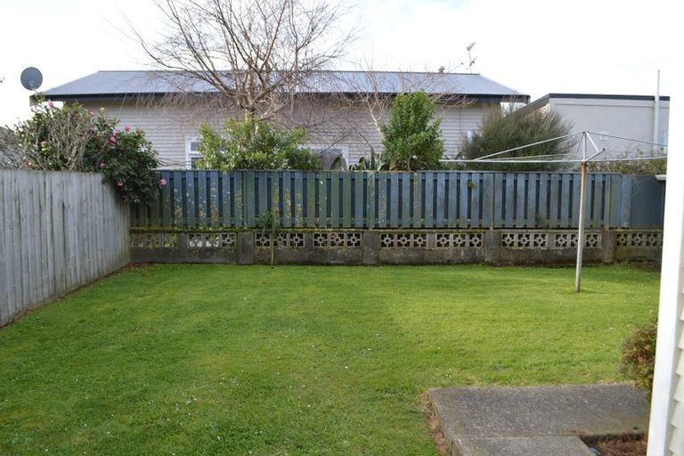 Photo of property in 39 Beauchamp Street, Tawa, Wellington, 5028